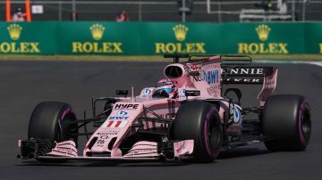 Alfonso Celis chocó en el monolaza de Sergio Pérez, de Force India