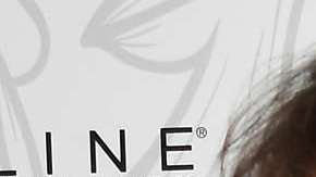 Charlie Heaton fue detenido en el aeropuerto de Los Ángeles y se le negó la entrada