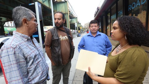 Trabajadores Luis Gil, Mauricio Jimenez, Jose Francisco Lopez con Modesta Toribio. Robo de Salario.
