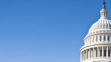 El portavoz del Comité de Recursos Naturales, Parish Braden, afirmó, por su parte, que “el tamaño y los detalles desconocidos de este contrato plantean numerosas preguntas".