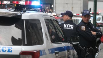El comisionado de NYPD intenta hacer frente a los escándalos internos