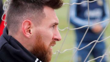 Messi se entrena con la selección de Argentina para enfrentar a Rusia