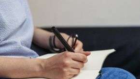 Uno de cada 12 adultos neoyorquinos tiene depresión y casi el 60% de ellos no ha recibido tratamiento en los últimos 12 meses.