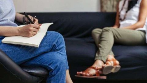 Uno de cada 12 adultos neoyorquinos tiene depresión y casi el 60% de ellos no ha recibido tratamiento en los últimos 12 meses.