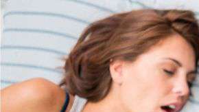 ¿Los ronquidos de tu pareja no te dejan dormir? Te presentamos algunas soluciones tecnológicas que prometen ayudarte a conciliar el sueño.