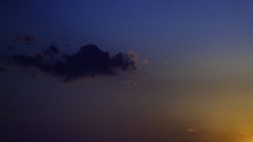 Los eclipses anulares se ven como un anillo de fuego en el cielo.
