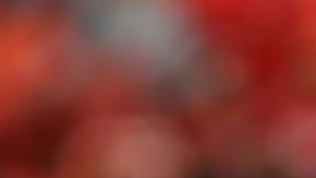 Zay Jones reta las leyes de la física.