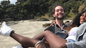 Serena Williams y su prometido Alexis Ohanian esperan un bebé.