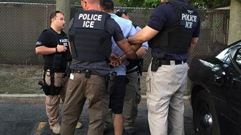 El DHS busca mayor colaboración de policías estatales y locales en temas migratorios.