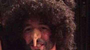 Un policía de Nevada se disfrazó del quarterback Colin Kaepernick y se metió en un problema con su corporación.
