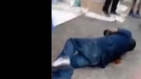 El individuo falleció ante la falta de atención de los presentes.