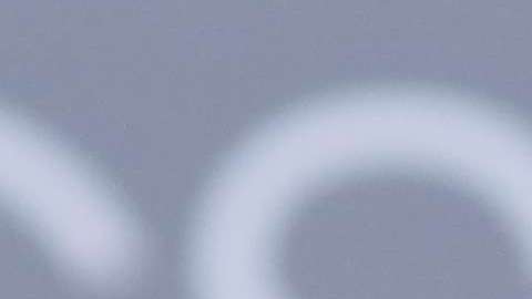 La ex esposa de Brad Pitt será mamá de una niña, según fuentes.