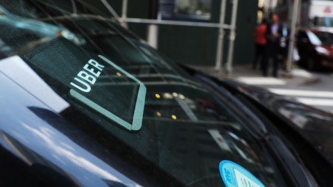 Para De Blasio es obvio el impacto del aumento de vehículos Uber y Lyft en la congestión del tráfico
