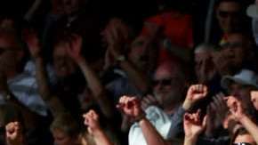 Aficionados del Watford pudieron llegar al encuentro con Newcastle gracias a la dirigencia de su club. (Foto: Dan Istitene/Getty Images)