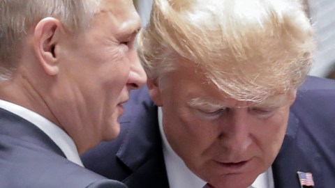 Un 60% de los americanos no confian en las investigaciones de Donald Trump sobre la influencia rusa en las elecciones de 2016.