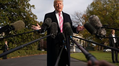 El presidente Trump enfrenta polémica por