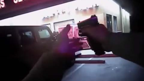 El enfrentamiento fue en el exterior de una gasolinera.