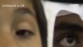 La grabación muestra a Hamza Bin Laden vestido con turbante blanco.