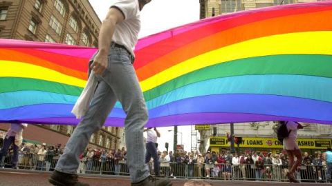Muchas personas LGBTQ alegan prejuicios por parte de los agentes de policía.