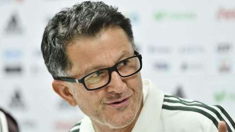 El técnico colombiano de la selección mexicana Juan Carlos Osorio,dijo a los medios cómo le jugará a la selección de Polonia. (Foto: Imago7/Etzel Espinosa)