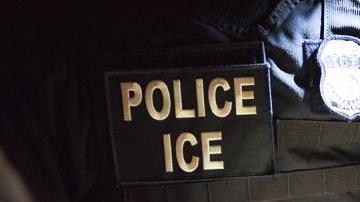 En su operativo contra MS-13, ICE detuvo a personas por el simple hecho de ser indocumentadas.