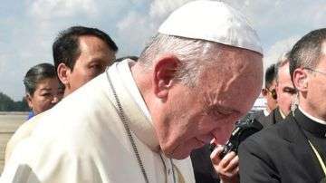 La visita del líder de la Iglesia católica a Birmania está marcada por la sensibilidad en torno a la situación de los rohingyas.