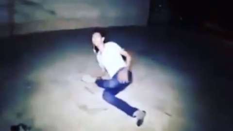 Un skater mexicano quedó con la pierna al revés al caer de su patineta