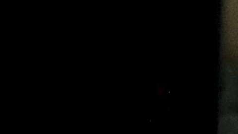 Shakira sigue teniendo problemas con sus cuerdas vocales.
