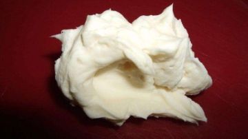 Queso crema es uno de los ingredientes utilizado en el té de queso.