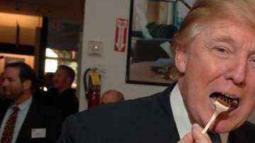 No por nada Trump se encuentra en el límite de la obesidad y con problemas de colesterol.