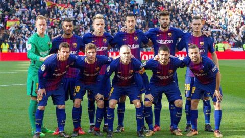 El equipo titular del Barcelona que enfrentó al Real Madrid