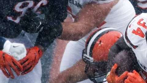 Los Cleveland Browns podrían cerrar la campaña con record totalmente perdedor. (Foto: EFE/EPA/TANNEN MAURY)