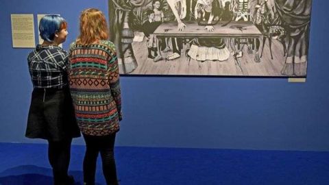Frida Kahlo pintó "La mesa herida" el año en el que se estaba separando de Diego Rivera.