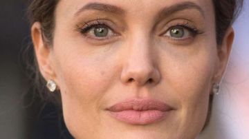 Angelina Jolie pasó un 2016 difícil.