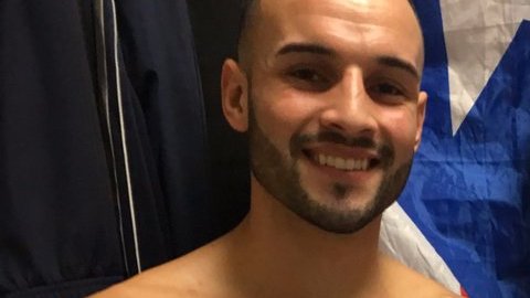 Christopher "Pitufo" Diaz antes de la pelea.