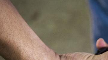 Los agentes de ICE tienen una forma sencilla de comprobar la identidad de una persona.