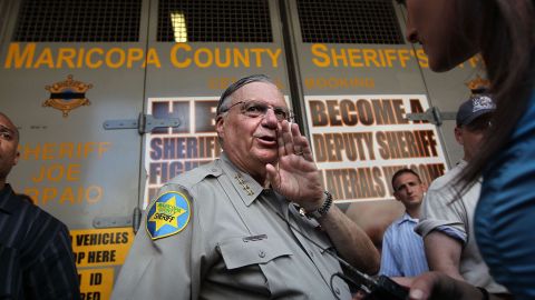 Miles de latinos fueron detenidos injustamente por los oficiales de Arpaio