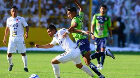 Santa Tecla y Alianza F. C. reeditarán la final del Clausura 2017 en el estadio Cuscatlán de San Salvador.