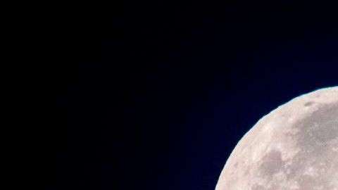 ¿Será posible sustituir la Luna con un reflector?