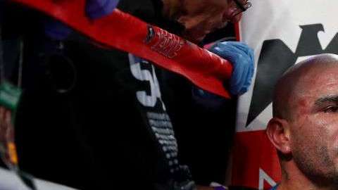 Cotto en su esquina. Al Bello/Getty Images