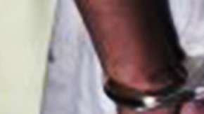 El sospechoso es residente del área de Modesto y fue identificado como Everitt Aaron Jameson.