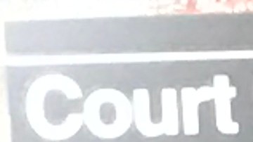 Usuarios del Subway en la noche