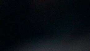 Hirvig "Chucky" Lozano celebra su gol