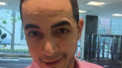 El acusado enfrenta cargos de agresión, acoso agravado y amenaza, entre otros.