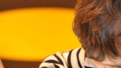 ¿Cómo reducir el tiempo que los niños pasan frente a pantallas?