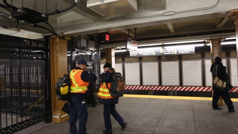 Líneas suspendidas y desviadas por la investigación policial