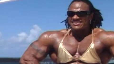 Renne Toney es la mujer con mayor musculatura en todo el mundo