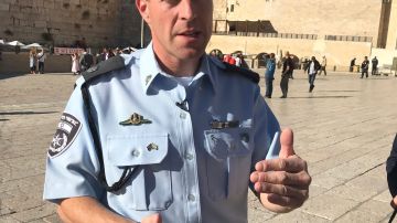 el portavoz de la Policía de Israel, el superintendente Micky Rosenfeld habla con El Diario en Jerusalén.