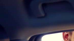 Piensa con la cabeza y no con la emoción cuando quieras comprar un auto.