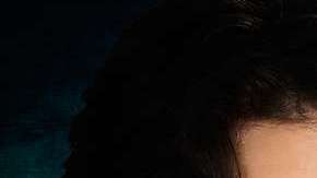 La telenovela "Simplemente María" es protagonizada por Claudia Álvarez, José Ron y Ferdinando Valencia